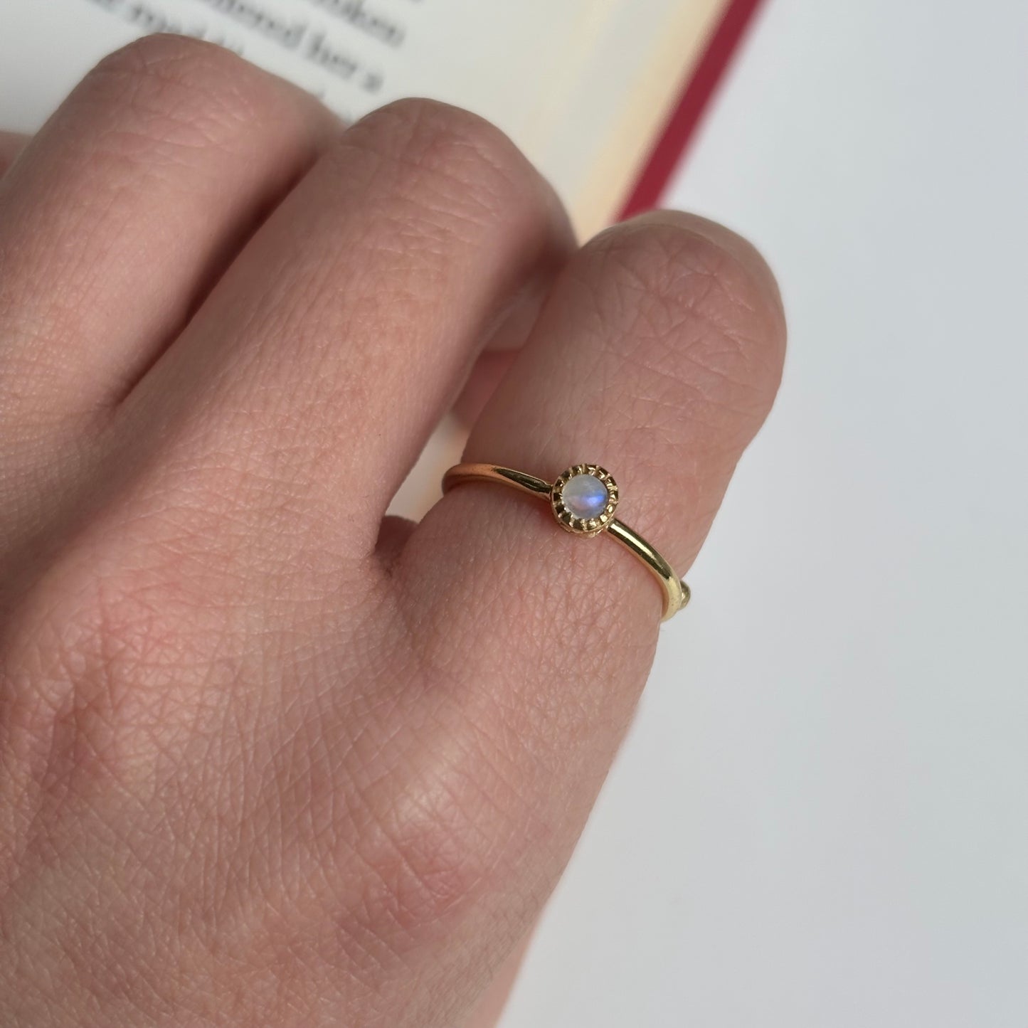 Brass petit ring 〈Rainbow moon stone〉