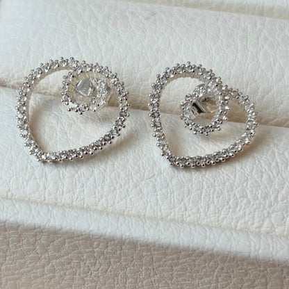 Heart design pierce 3
