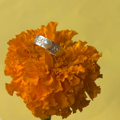 Pearl design ring 3