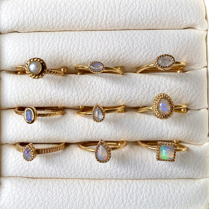 Brass petit  ring〈white〉