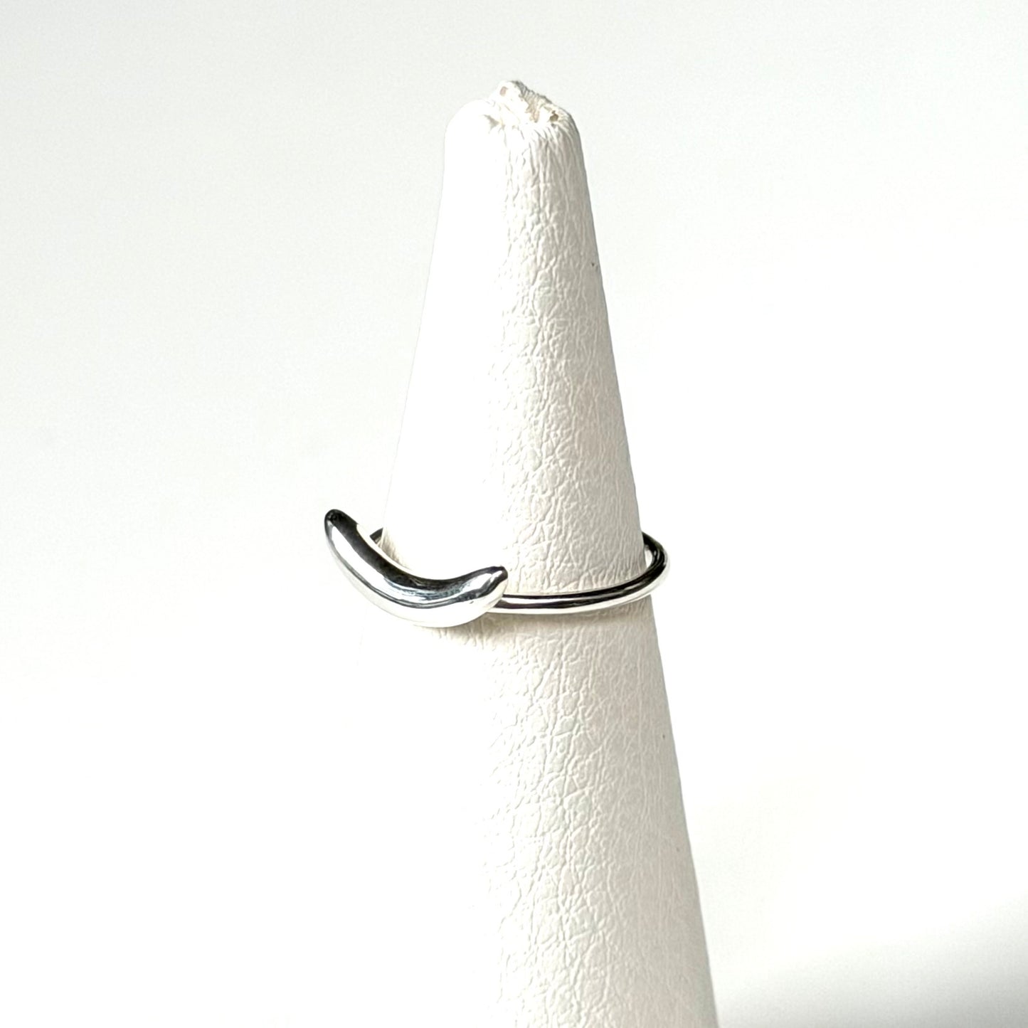 Moon plain ring 9