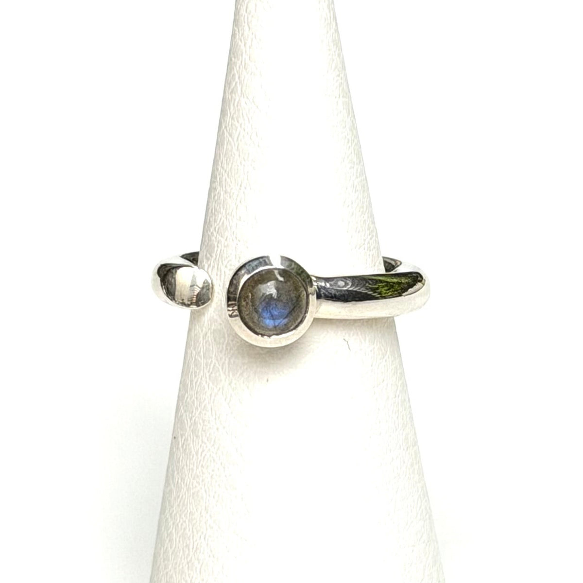 Labradorite ring 9