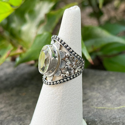 Flower design ring 12