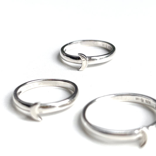 Moon plain ring 2