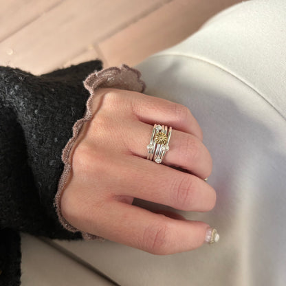 Stacking plain ring 〈Flower〉