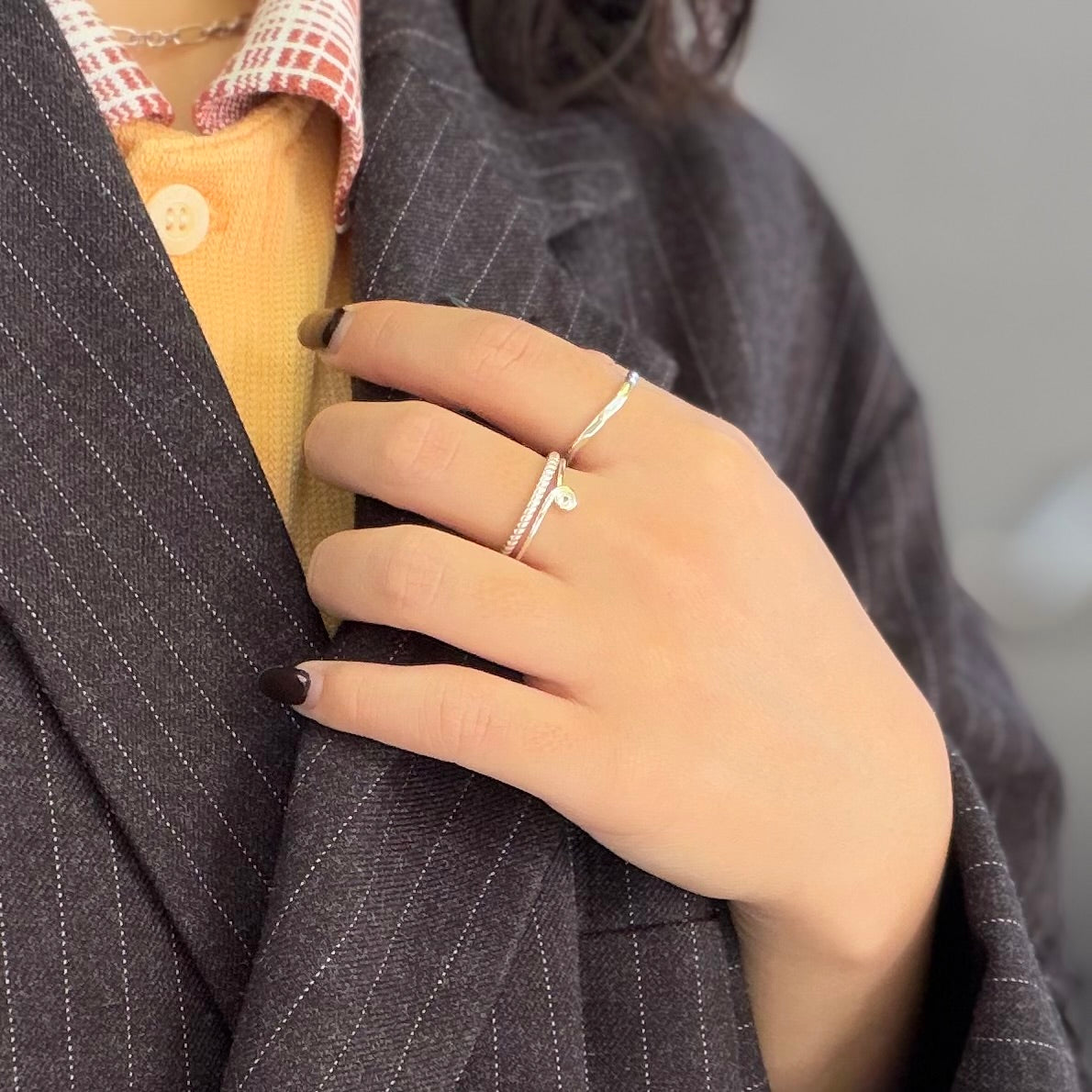 White topaz ring 9