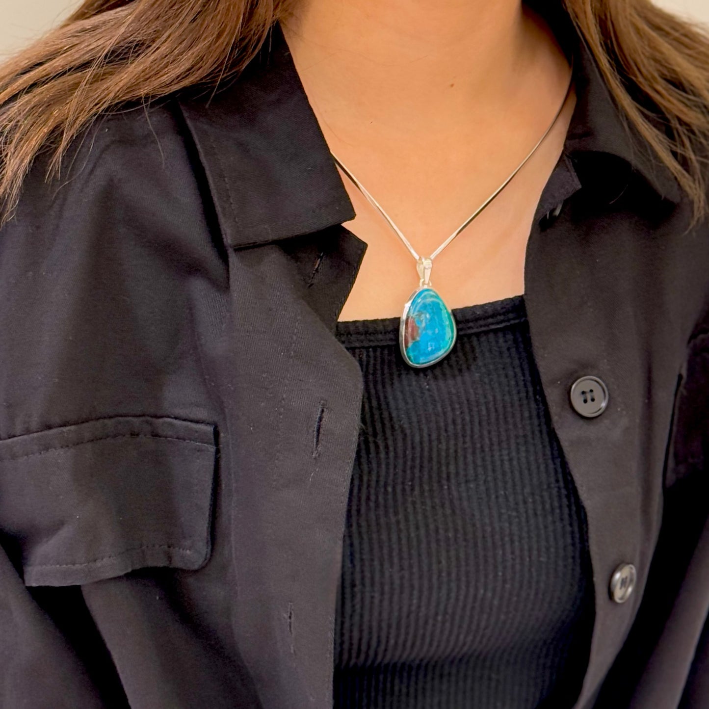 Big stone charm