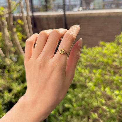 Flower design ring
