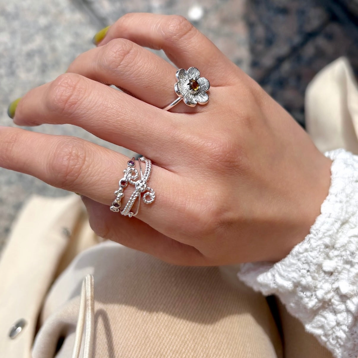 Flower design ring 7