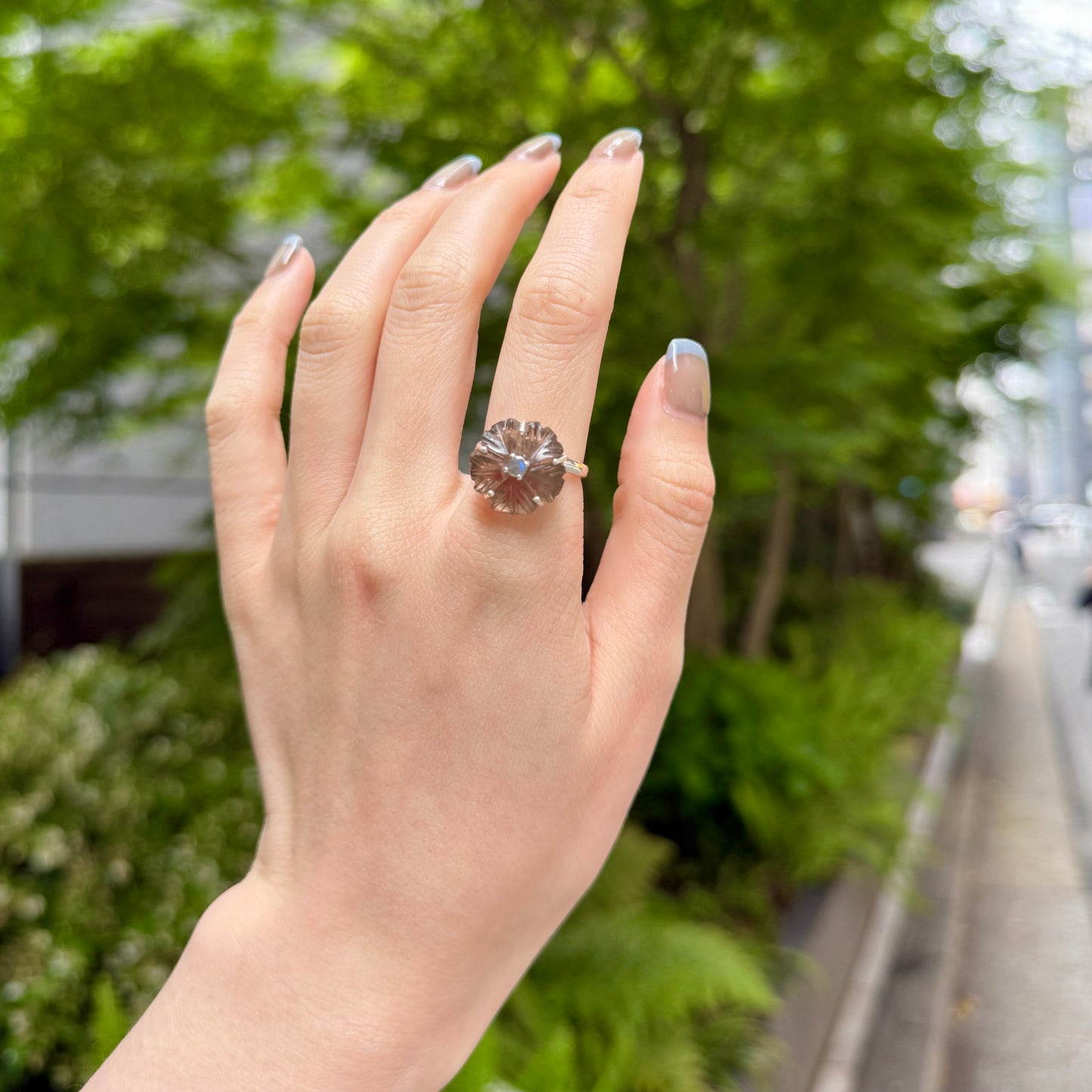 Flower carving ring