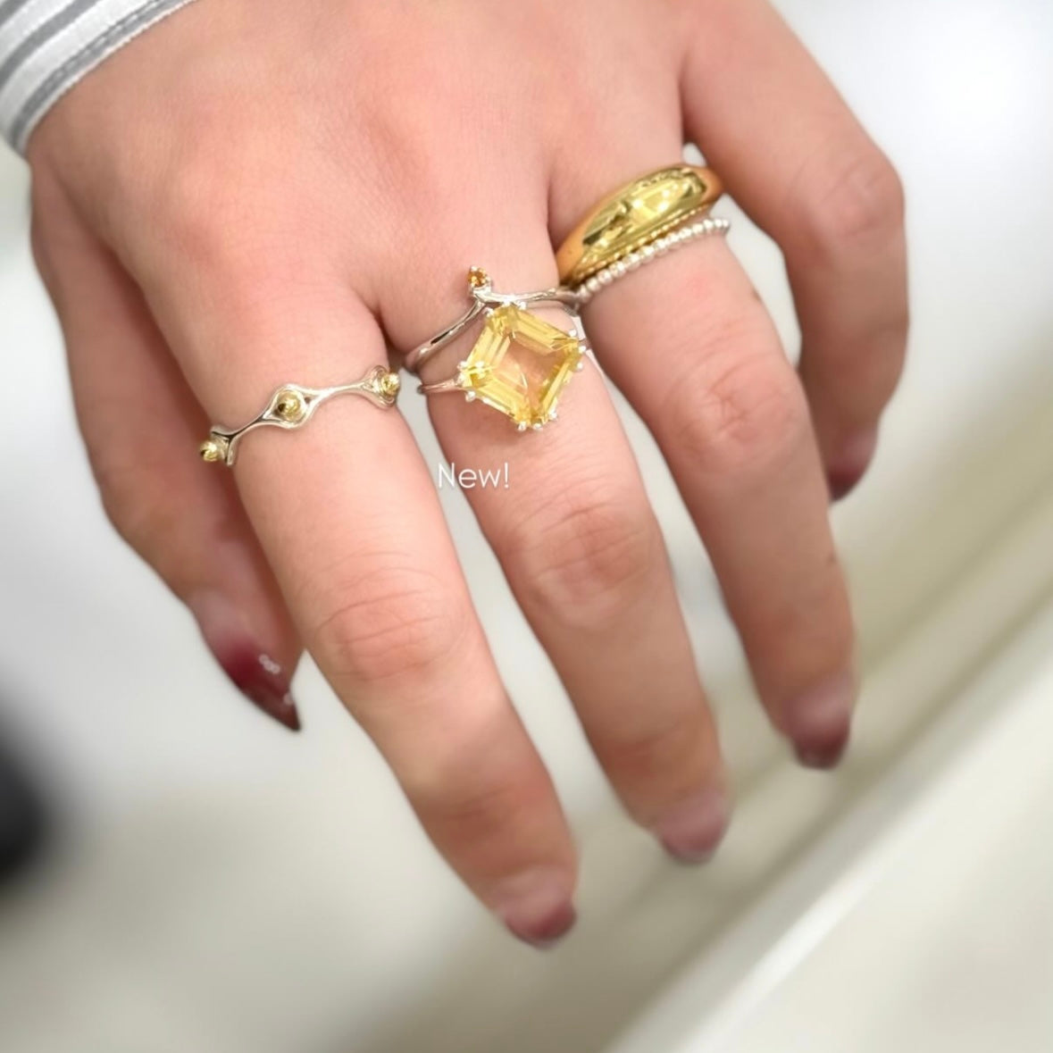 Square design ring 1