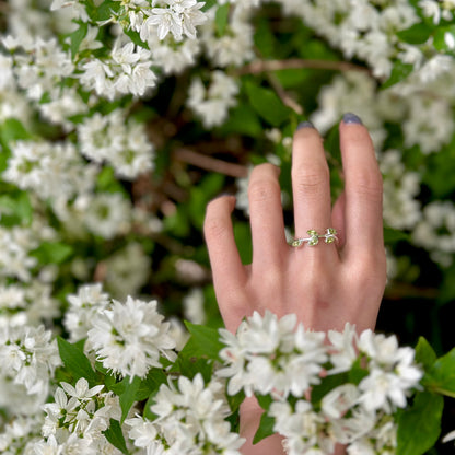 Leaf design ring