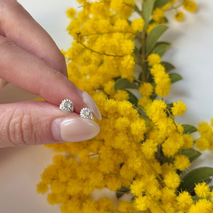 Flower pierce