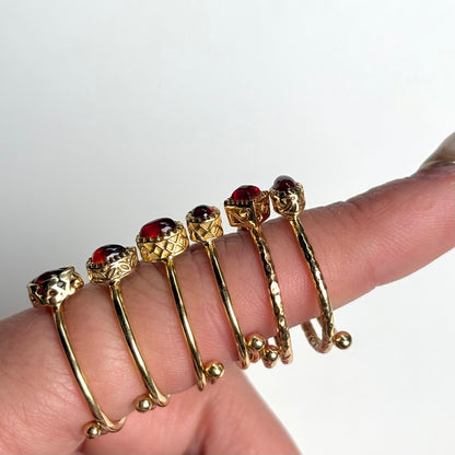 Brass petit ring〈Garnet〉
