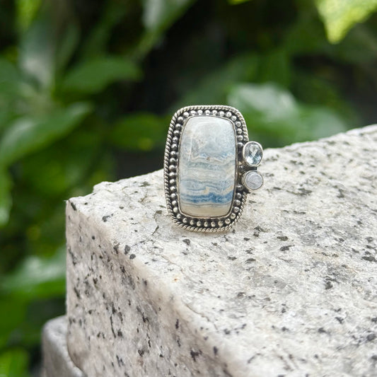 Big stone ring 6