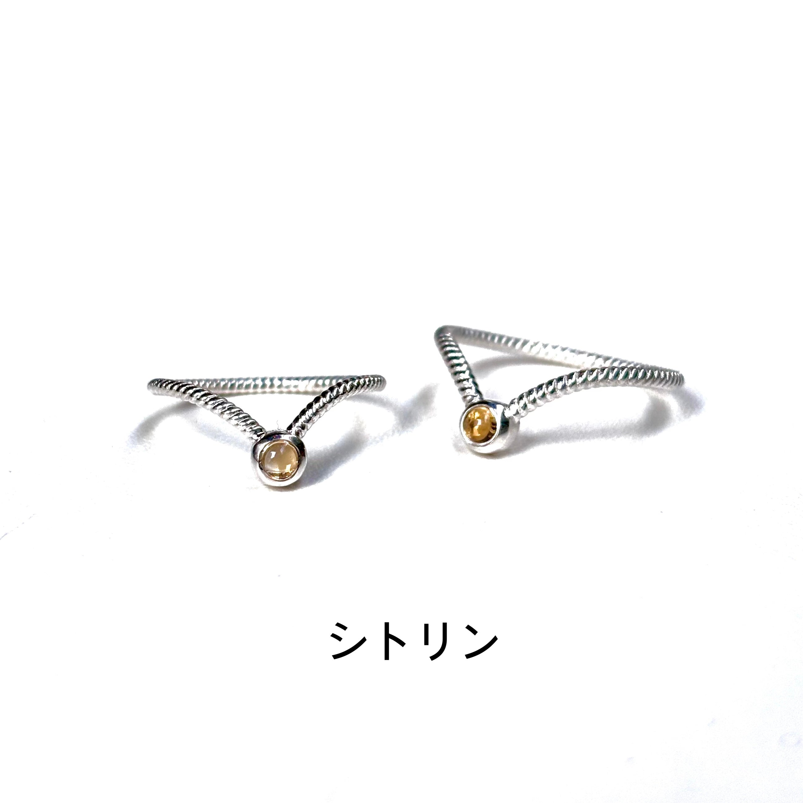 V design ring 2 – Biju mam