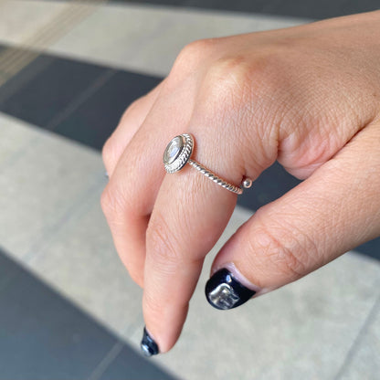 Silver925 petit  ring〈white/clear〉
