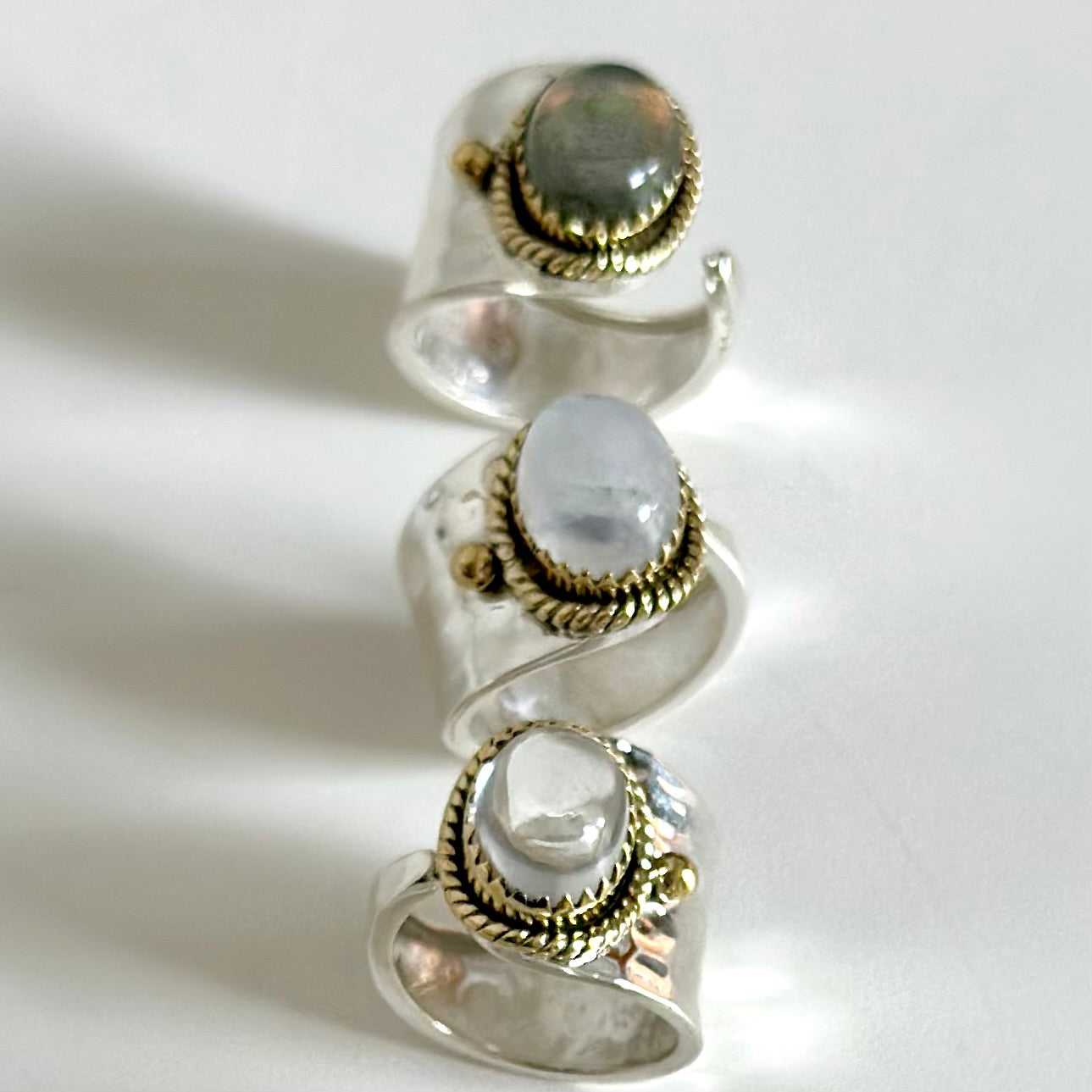 ring – Biju mam