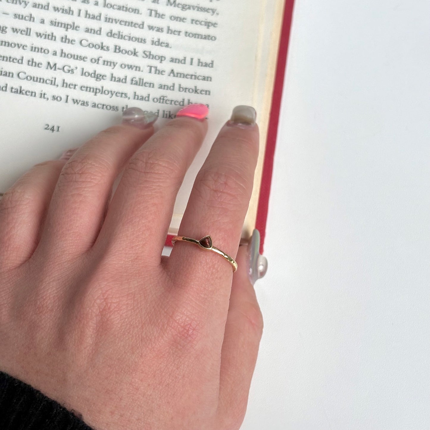 Brass petit ring〈Tiger eye〉