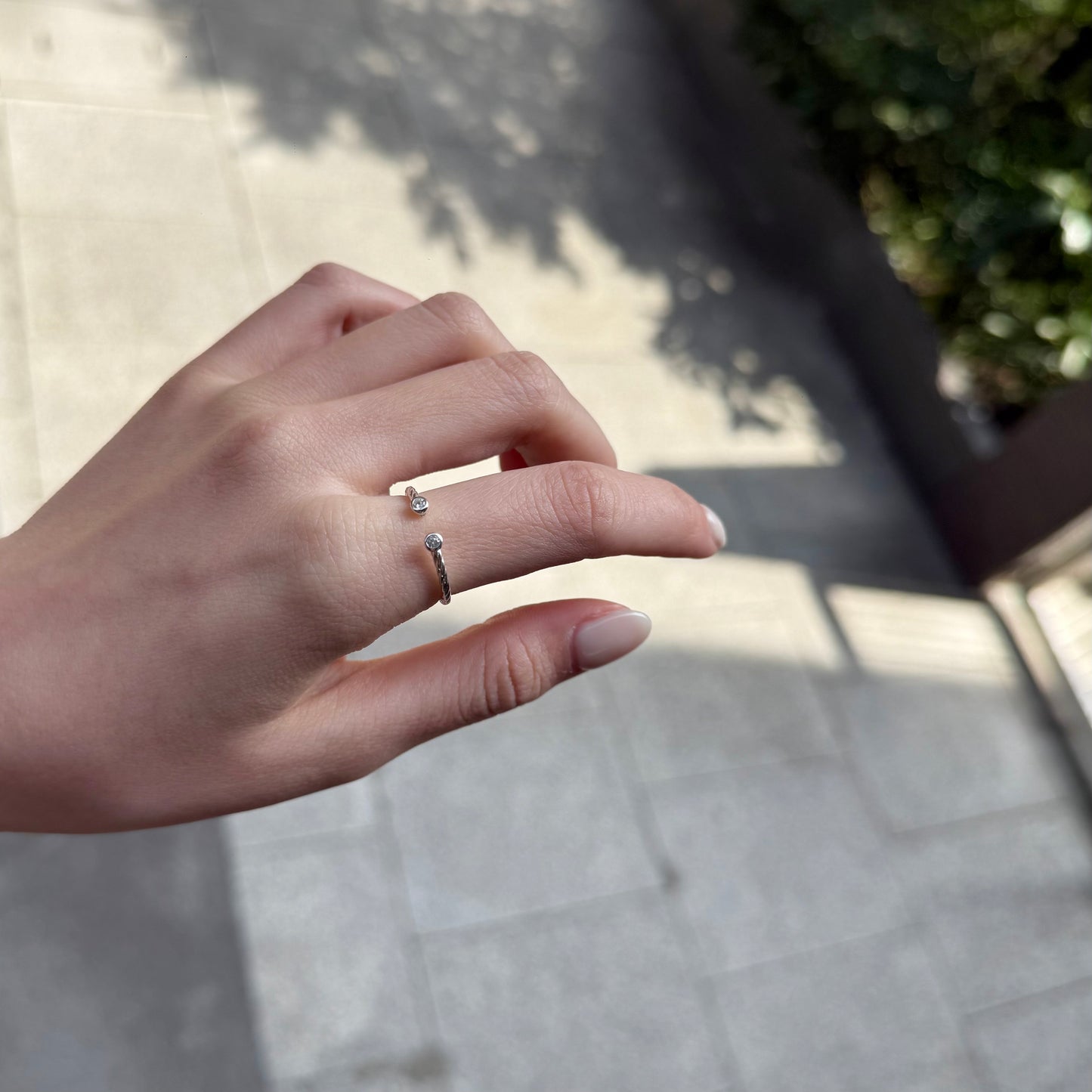 White topaz ring 6