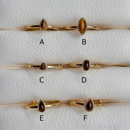 Brass petit ring〈Tiger eye〉