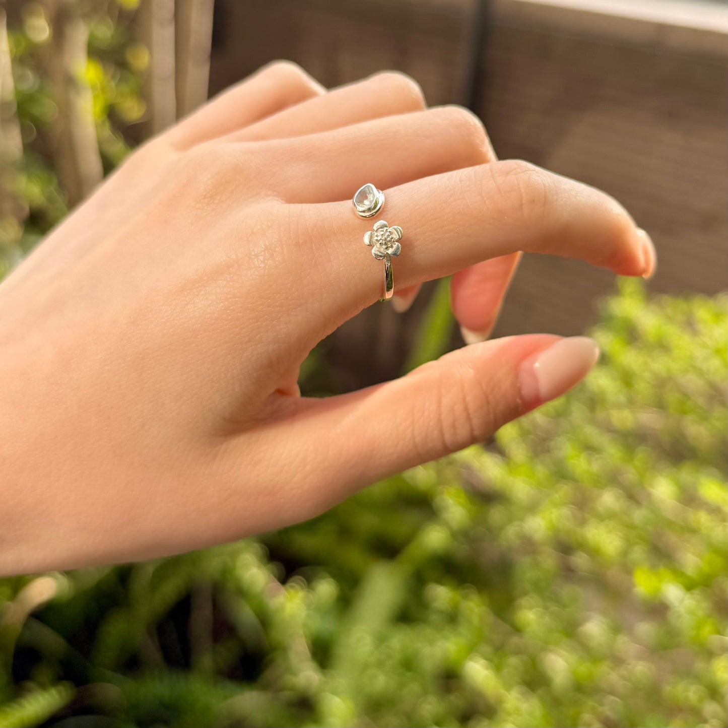 Flower design ring 3