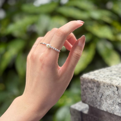 Pearl design ring 2