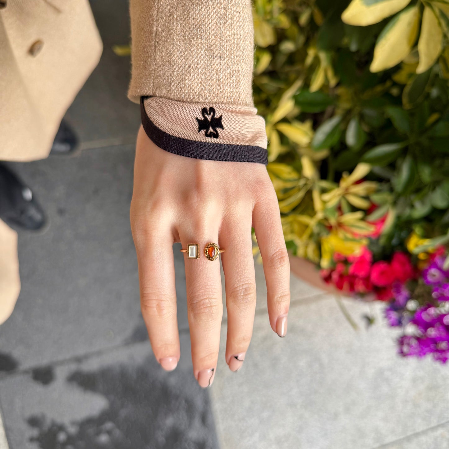 Brass 2stone ring 11