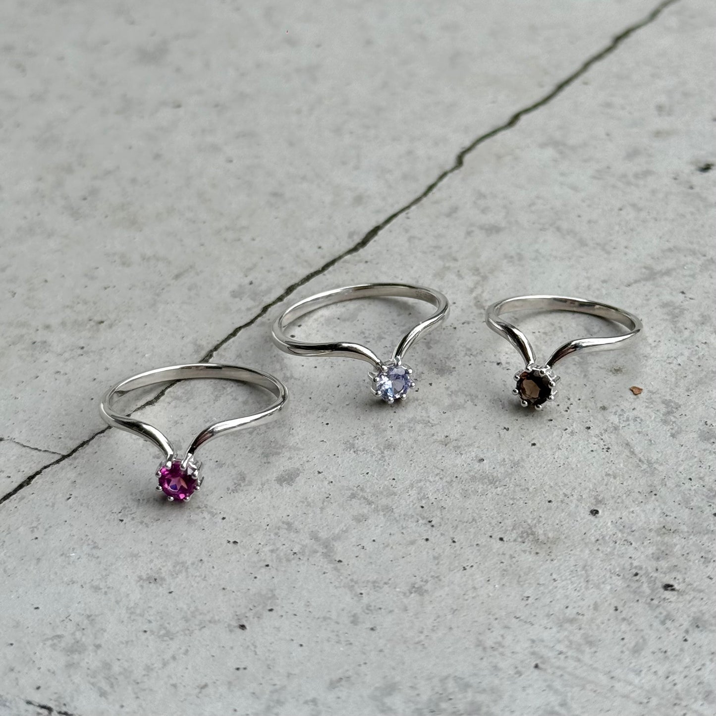 Silver925 Vdesign ring 1