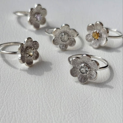 Flower design ring 7