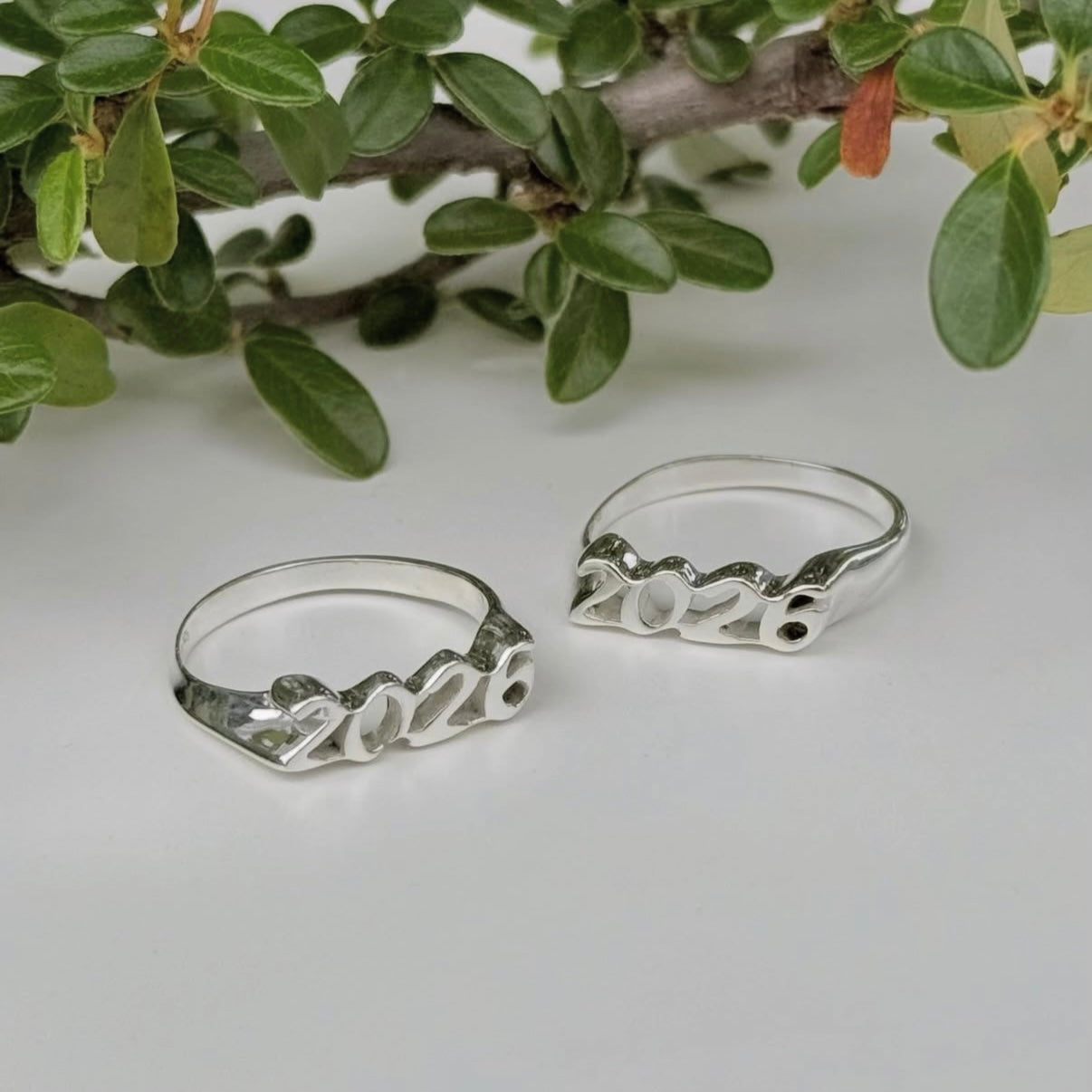 “2026” plain ring