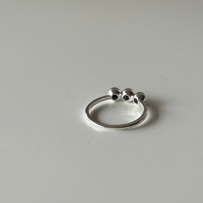 3stone ring 2