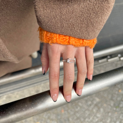 Pearl design ring 11