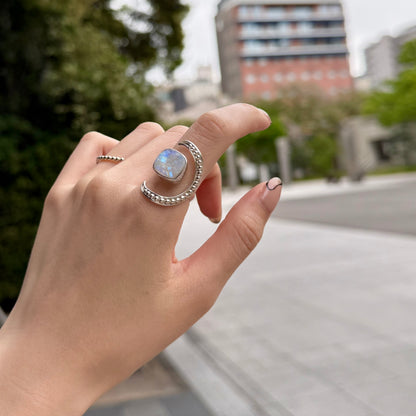 Moon design ring 9