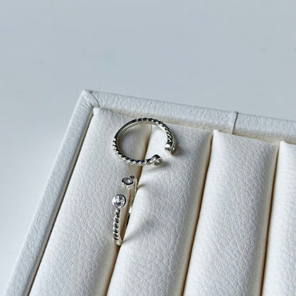 White topaz ring 7