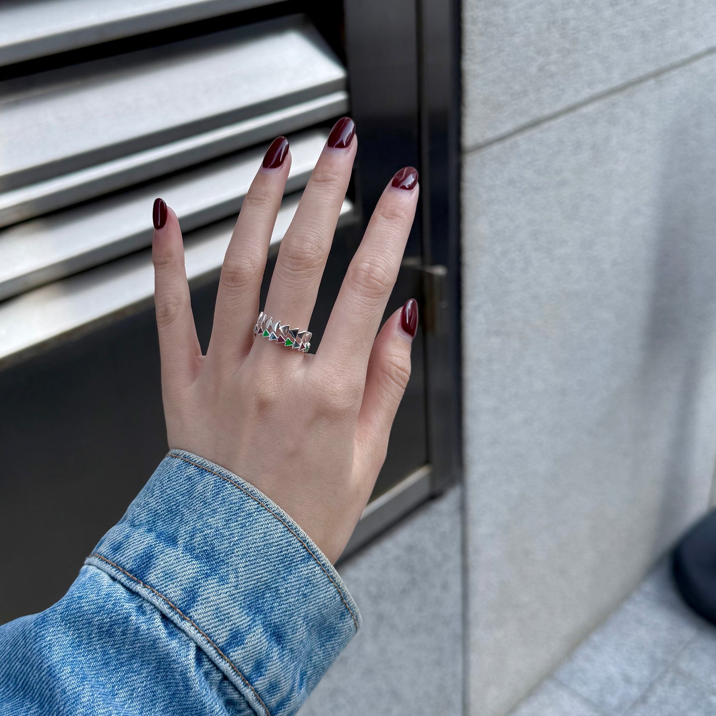 Triangle enamel ring 2