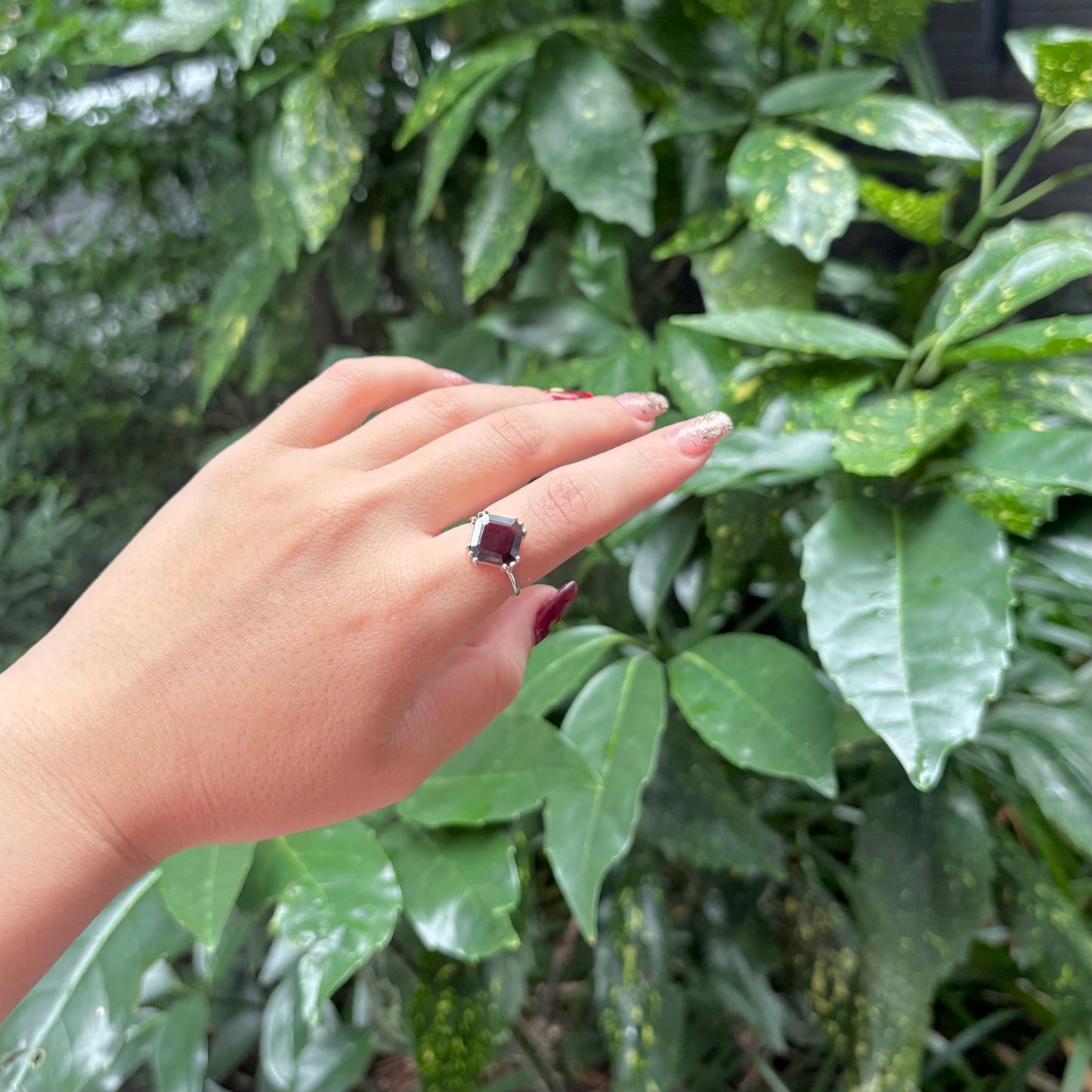 Square design ring 1