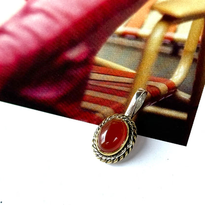 1stone charm 9