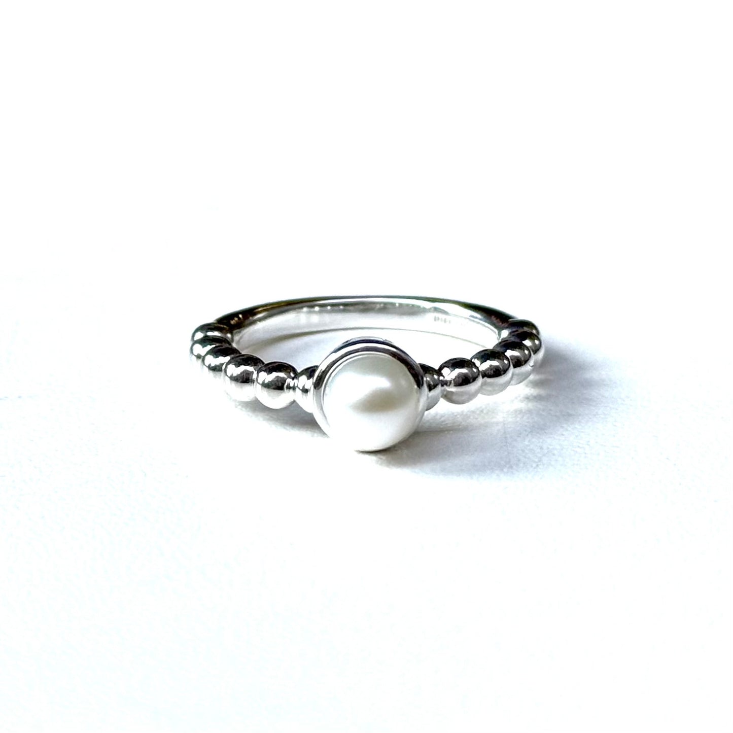 Pearl design ring 4