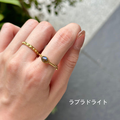 Brass petit ring 4