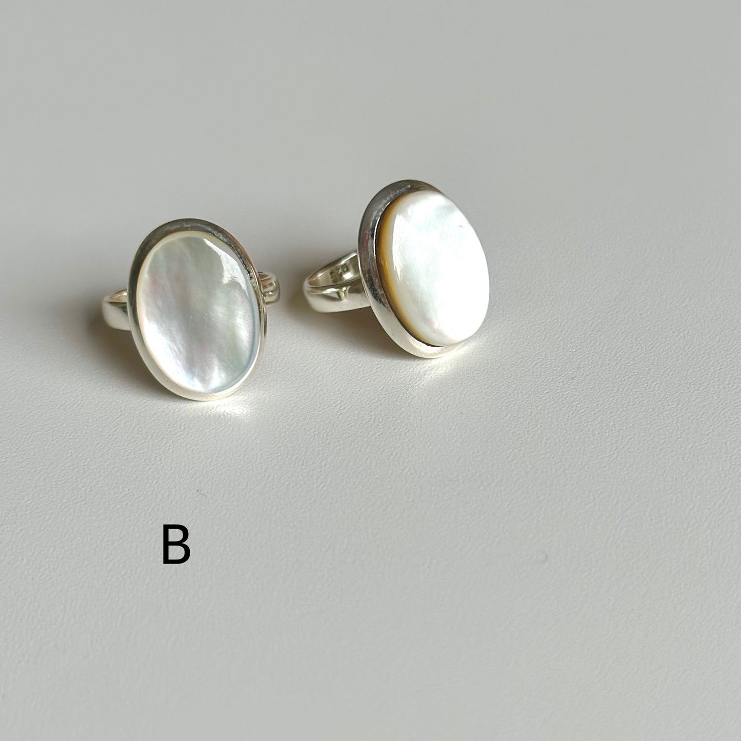 Shell design ring