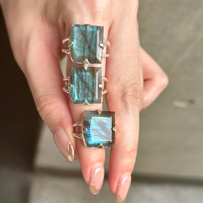 Big stone ring 2