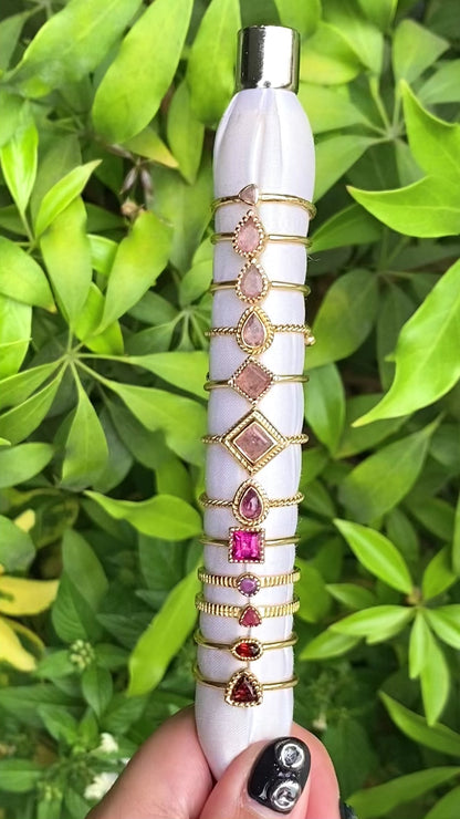 Brass petit  ring〈pink/red〉