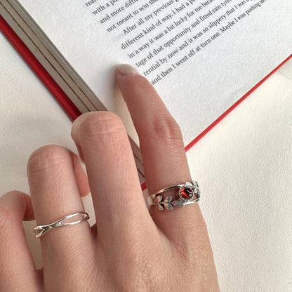Botanical design ring